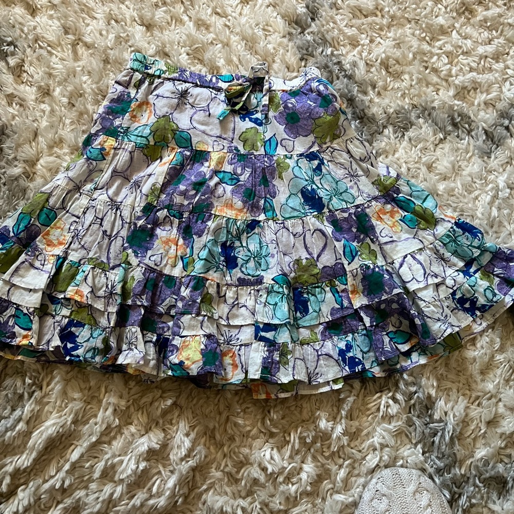 Adorable Girls assorted skirts size 7 ,  justice limited too American eagle etc